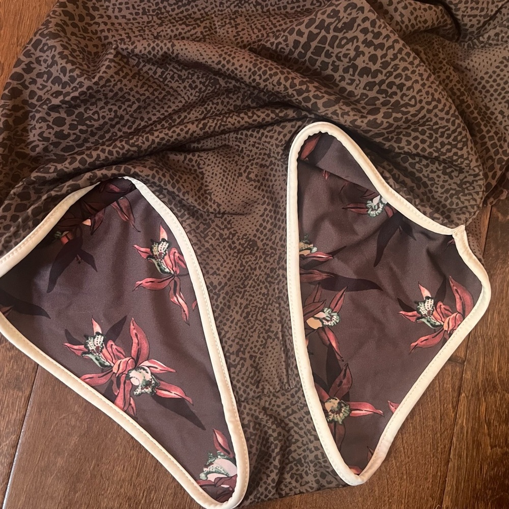 Acacia One Piece - Picture 4 of 4